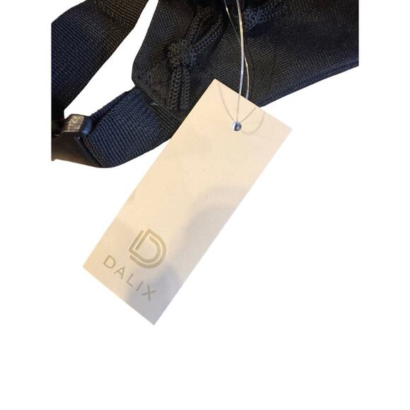 Dalix Black Fanny Pack Belt Bag – Adjustable Strap, 2 Zipper Pockets, NWT - Picture 4 of 11